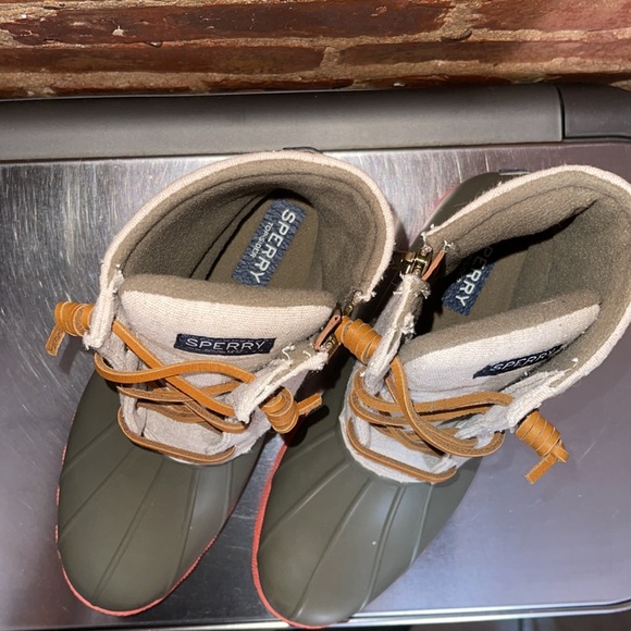 Sperry Rainboots - Picture 5 of 6